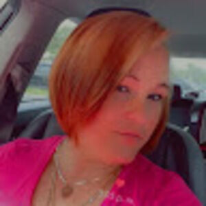 Meet your Posher, Yisel